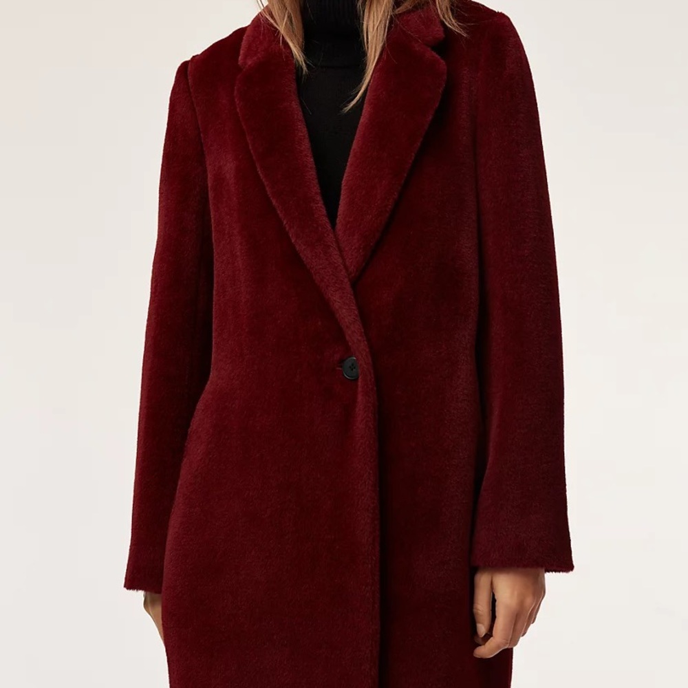 Aritzia Babaton Maroon Stedman Coat